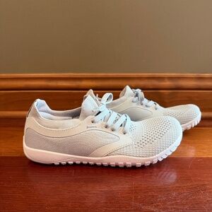 Joomra Women's Trail Barefoot Running Shoes Gray, Size 39, or 8 to 8.5 US Size